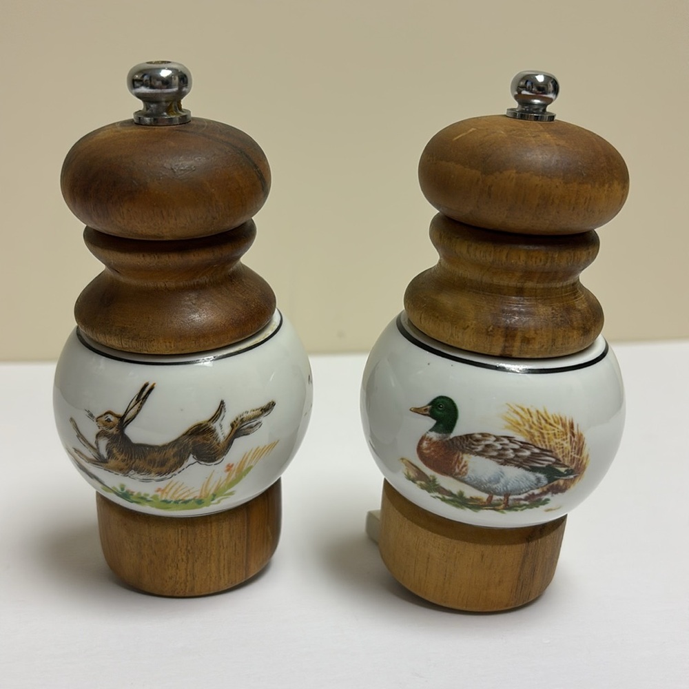 Vintage Borel Salt & Pepper Wood and Porcelain Mills Grinders